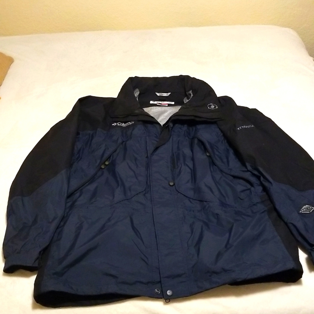 Columbia Titanium Omni Tech jacket